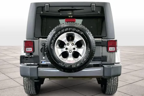More photos of 2017 Jeep Wrangler Unlimited Sahara at Bob Ruth Ford Dillsburg, PA