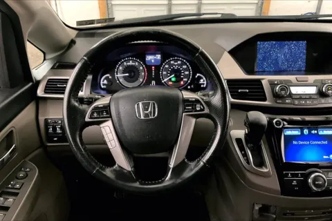 More photos of 2016 Honda Odyssey EX-L at Bob Ruth Ford Dillsburg, PA