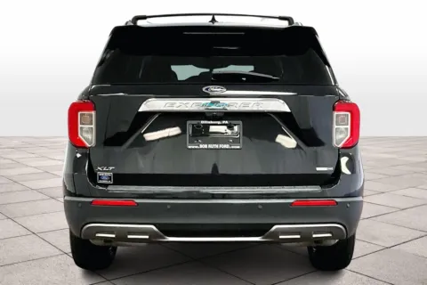 More photos of 2020 Ford Explorer XLT at Bob Ruth Ford Dillsburg, PA