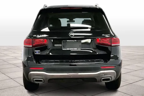 More photos of 2021 Mercedes-Benz GLB 250 at Bob Ruth Ford Dillsburg, PA