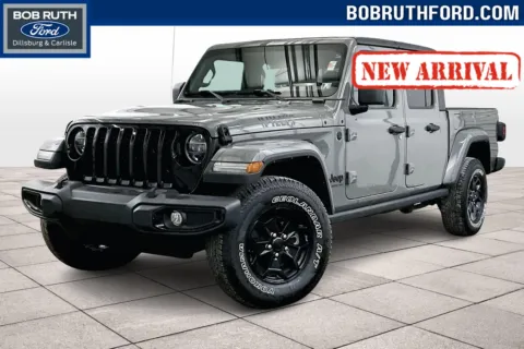 Gray 2021 Jeep Gladiator Willys for sale in Dillsburg, PA