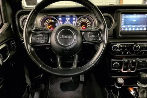 More photos of 2021 Jeep Gladiator Willys at Bob Ruth Ford Dillsburg, PA