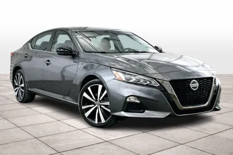 Photos of 2020 Nissan Altima 2.5 SR for sale in Dillsburg, PA at Bob Ruth Ford Dillsburg