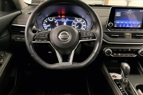 More photos of 2020 Nissan Altima 2.5 SR at Bob Ruth Ford Dillsburg, PA