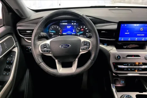 More photos of 2022 Ford Explorer XLT at Bob Ruth Ford Dillsburg, PA