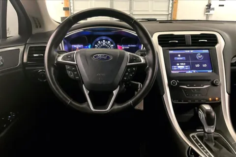 More photos of 2013 Ford Fusion SE at Bob Ruth Ford Dillsburg, PA
