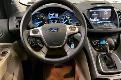 More photos of 2015 Ford Escape SE at Bob Ruth Ford Dillsburg, PA