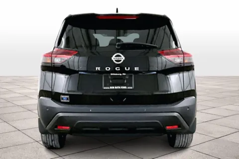 More photos of 2021 Nissan Rogue S at Bob Ruth Ford Dillsburg, PA
