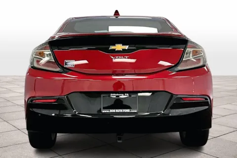 More photos of 2018 Chevrolet Volt LT at Bob Ruth Ford Dillsburg, PA