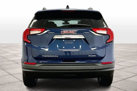 More photos of 2022 GMC Terrain SLE at Bob Ruth Ford Dillsburg, PA