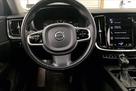More photos of 2019 Volvo S60 Momentum at Bob Ruth Ford Dillsburg, PA