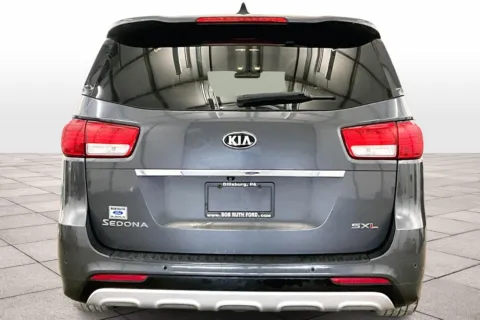 More photos of 2016 Kia Sedona SX-L at Bob Ruth Ford Dillsburg, PA