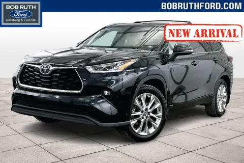 Black 2023 Toyota Highlander Hybrid Limited for sale in Dillsburg, PA