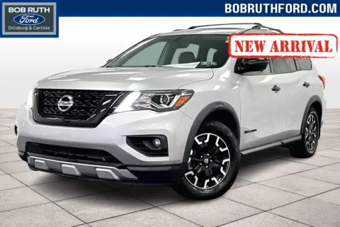 Silver 2020 Nissan Pathfinder SL for sale in Dillsburg, PA
