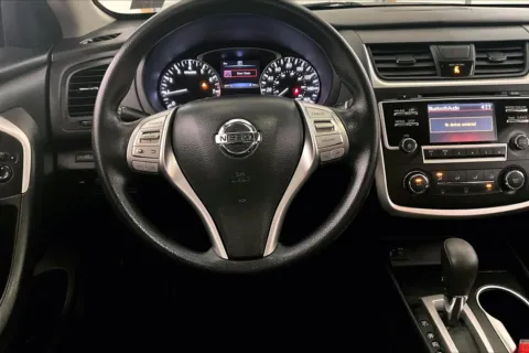 More photos of 2016 Nissan Altima 2.5 S at Bob Ruth Ford Dillsburg, PA