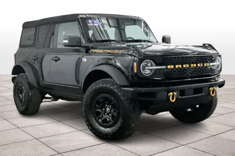 Photos of 2024 Ford Bronco Wildtrak for sale in Dillsburg, PA at Bob Ruth Ford Dillsburg