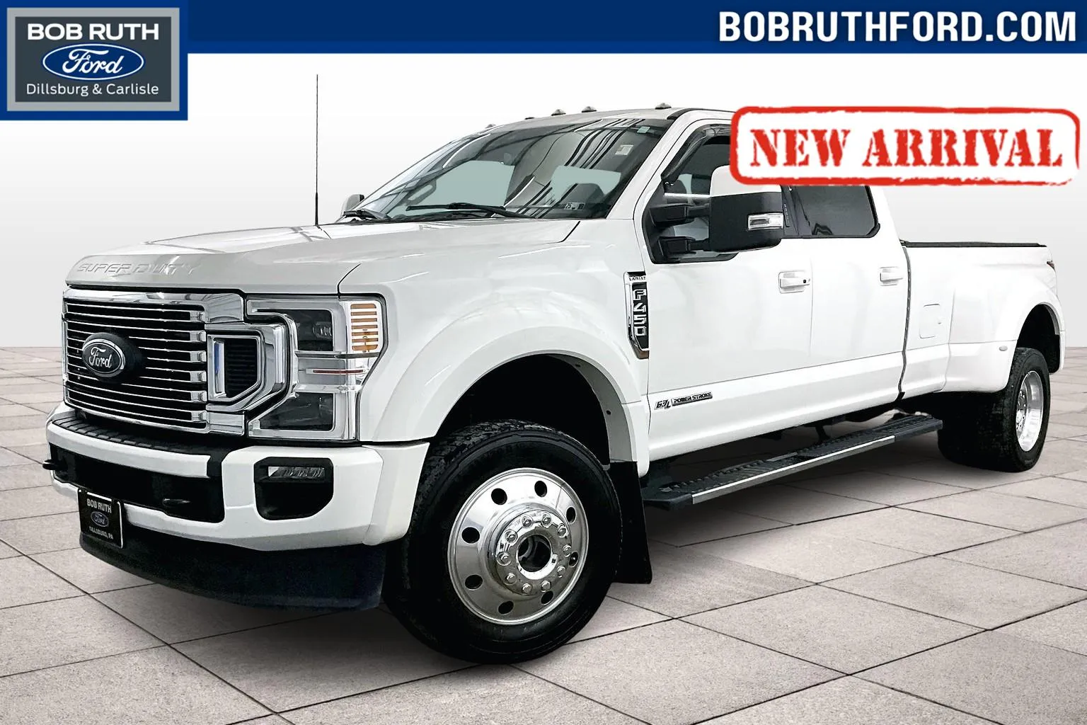 White 2022 Ford Super Duty F-450 DRW LARIAT for sale in Dillsburg, PA