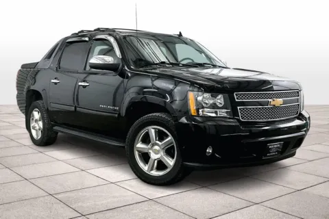 Photos of 2011 Chevrolet Avalanche LT for sale in Dillsburg, PA at Bob Ruth Ford Dillsburg