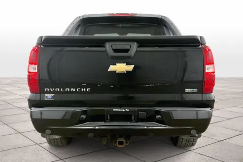 More photos of 2011 Chevrolet Avalanche LT at Bob Ruth Ford Dillsburg, PA
