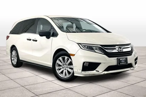 Photos of 2019 Honda Odyssey LX for sale in Dillsburg, PA at Bob Ruth Ford Dillsburg