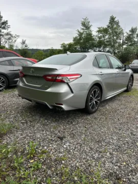 More photos of 2020 Toyota Camry SE at Bob Ruth Ford Dillsburg, PA