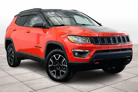 Photos of 2019 Jeep Compass Trailhawk for sale in Dillsburg, PA at Bob Ruth Ford Dillsburg