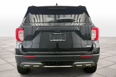 More photos of 2020 Ford Explorer XLT at Bob Ruth Ford Dillsburg, PA