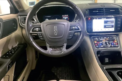 More photos of 2018 Lincoln Continental Reserve at Bob Ruth Ford Dillsburg, PA