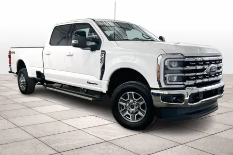 Photos of 2026 Ford Super Duty F-350 SRW LARIAT for sale in Dillsburg, PA at Bob Ruth Ford Dillsburg