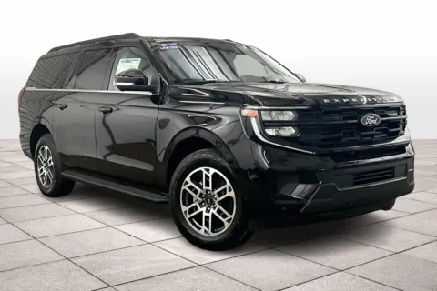 Photos of 2025 Ford Expedition Max Active for sale in Dillsburg, PA at Bob Ruth Ford Dillsburg