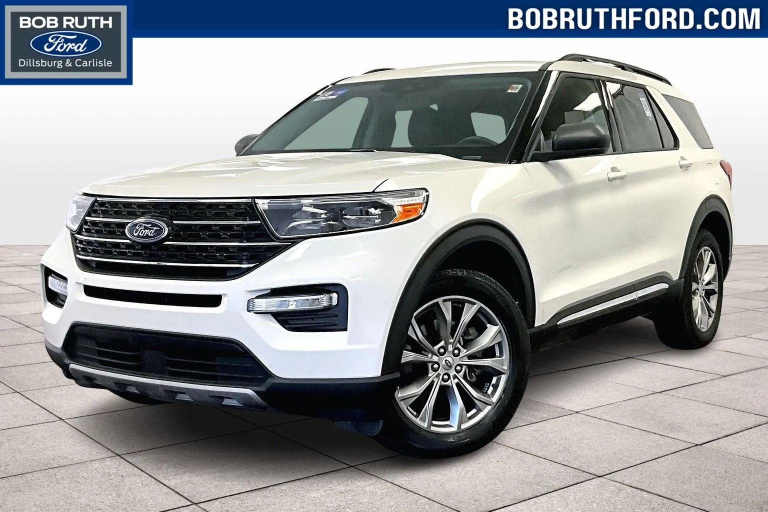 White 2023 Ford Explorer XLT for sale in Dillsburg, PA