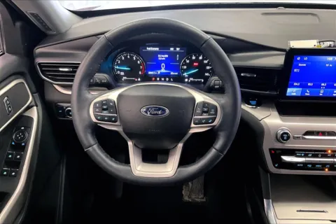 More photos of 2023 Ford Explorer XLT at Bob Ruth Ford Dillsburg, PA