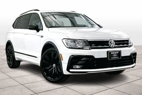 Photos of 2021 Volkswagen Tiguan SE for sale in Dillsburg, PA at Bob Ruth Ford Dillsburg