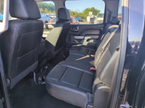 More photos of 2017 Chevrolet Silverado 1500 LT at Bob Ruth Ford Dillsburg, PA