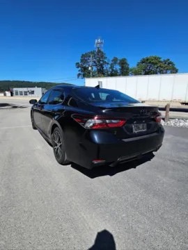 More photos of 2022 Toyota Camry SE at Bob Ruth Ford Dillsburg, PA