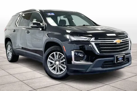 Photos of 2022 Chevrolet Traverse LT Cloth for sale in Dillsburg, PA at Bob Ruth Ford Dillsburg