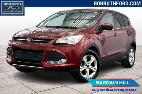 Red 2015 Ford Escape SE for sale in Dillsburg, PA