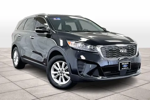 Black 2020 Kia Sorento LX for sale in Dillsburg, PA