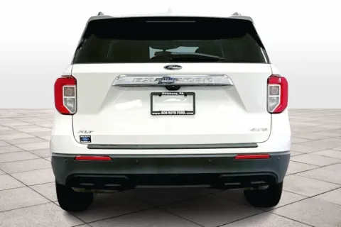 More photos of 2023 Ford Explorer XLT at Bob Ruth Ford Dillsburg, PA