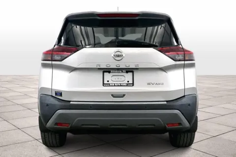 More photos of 2021 Nissan Rogue SV at Bob Ruth Ford Dillsburg, PA