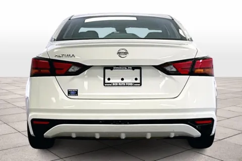 More photos of 2022 Nissan Altima 2.5 S at Bob Ruth Ford Dillsburg, PA