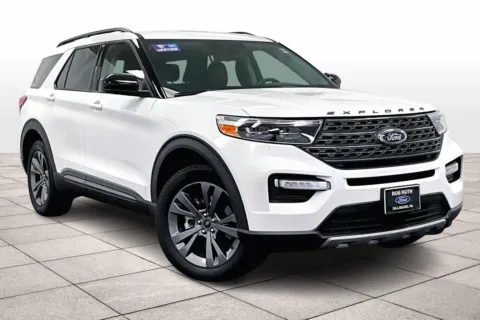 Photos of 2022 Ford Explorer XLT for sale in Dillsburg, PA at Bob Ruth Ford Dillsburg