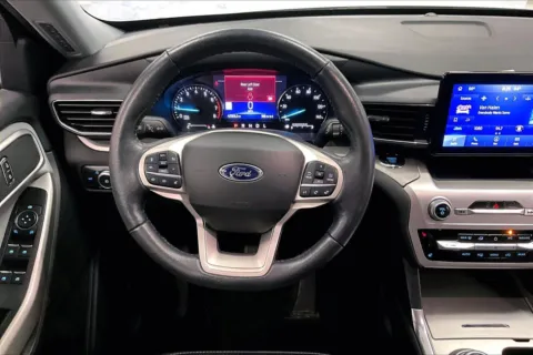 More photos of 2022 Ford Explorer XLT at Bob Ruth Ford Dillsburg, PA