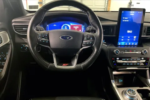 More photos of 2020 Ford Explorer ST at Bob Ruth Ford Dillsburg, PA