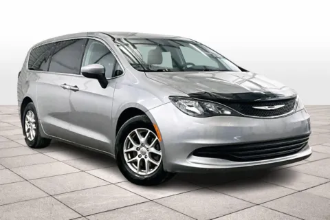 Photos of 2017 Chrysler Pacifica Touring for sale in Dillsburg, PA at Bob Ruth Ford Dillsburg