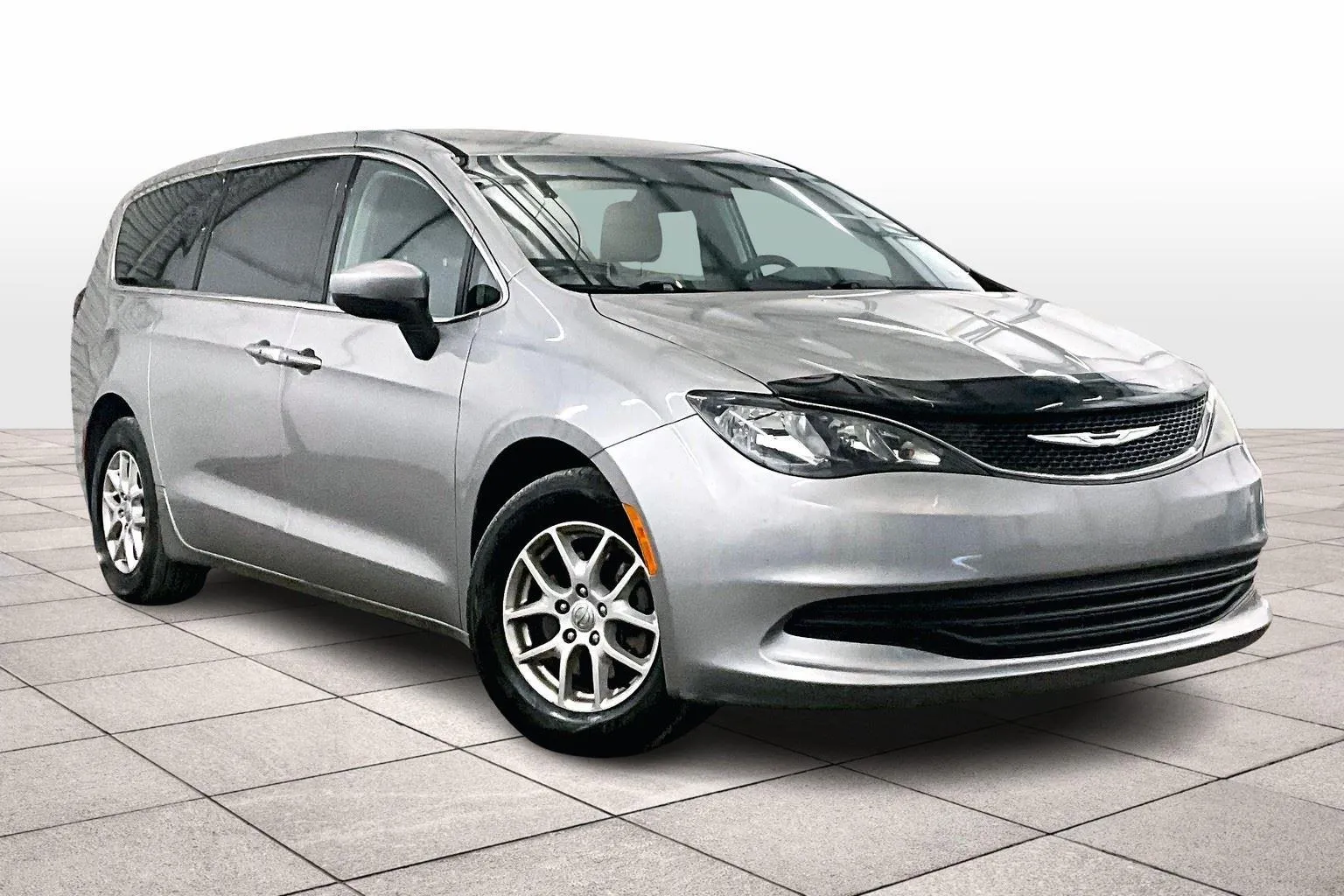 Used 2017 Chrysler Pacifica Touring with VIN 2C4RC1DG2HR545095 for sale in Dillsburg, PA