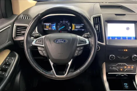 More photos of 2020 Ford Edge SEL at Bob Ruth Ford Dillsburg, PA