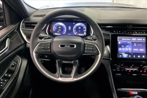 More photos of 2023 Jeep Grand Cherokee L Altitude at Bob Ruth Ford Dillsburg, PA