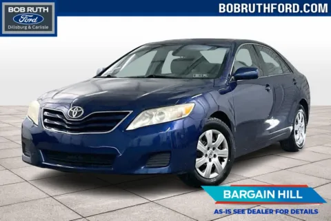 Black 2010 Toyota Camry LE for sale in Dillsburg, PA