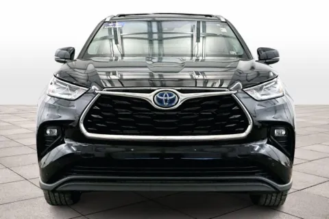 Another view of 2023 Toyota Highlander Hybrid Limited for sale in Dillsburg, PA at Bob Ruth Ford Dillsburg